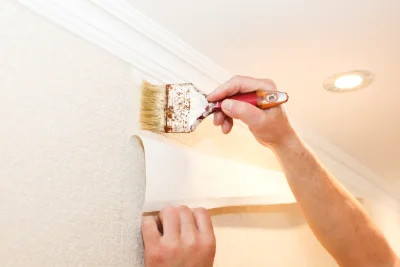 Pose de papier peint à Ria-Sirach — revêtements muraux et toiles de verre